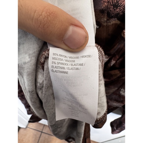 LOGO Lori Goldstein Women's 2X Cardigan Sweater Animal Abstract Print Button Up - Picture 7 of 7